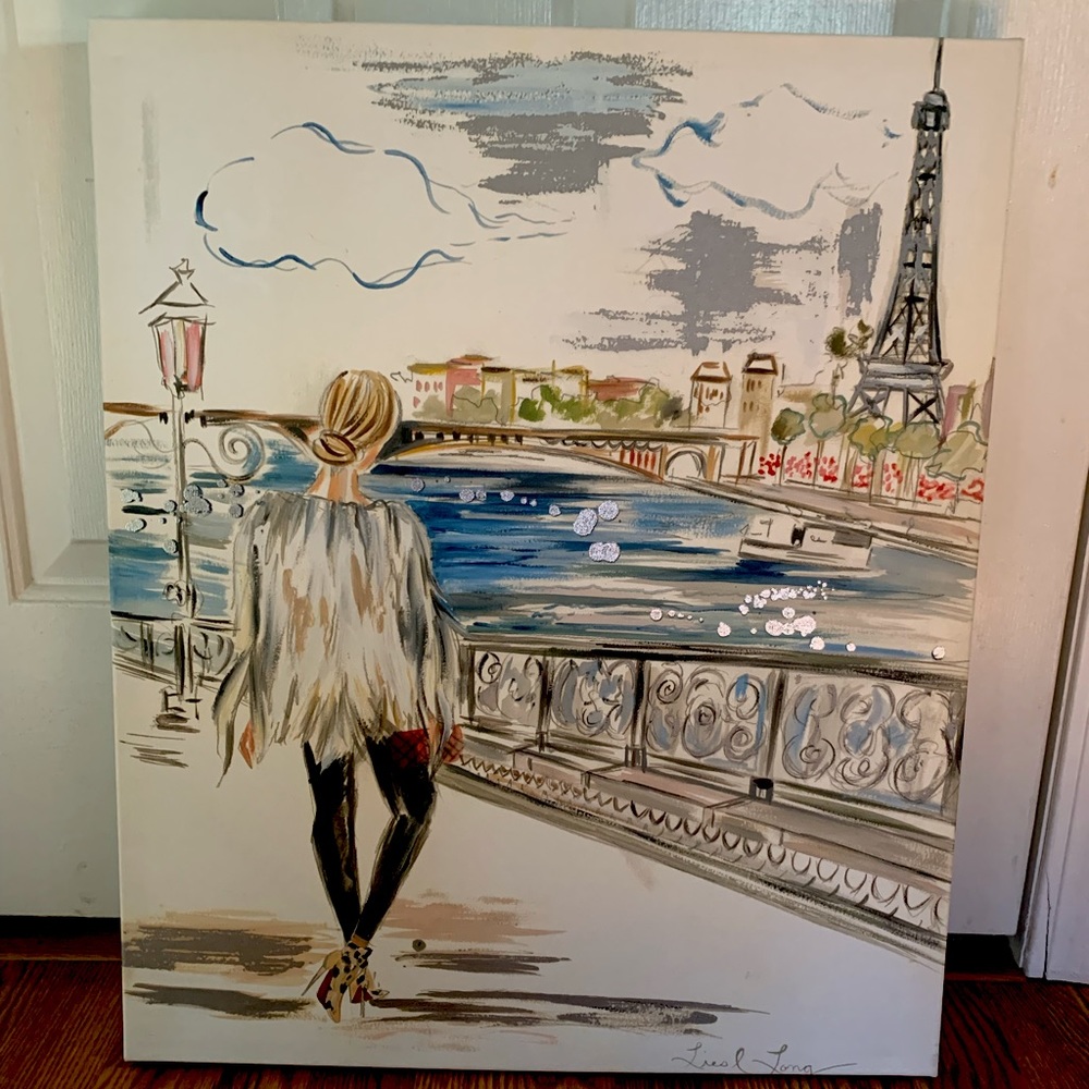 Blonde girl in Paris